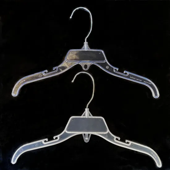 Vics Cg 484 Black Plastic Walmart Clothing/Suit /Skirt Clothes Hangers 